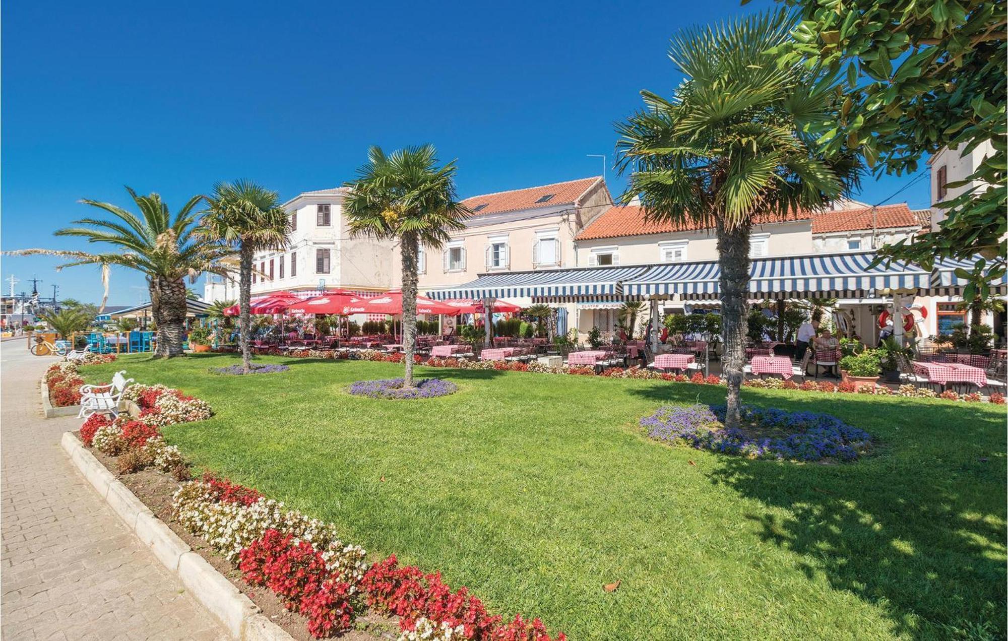 Pet Friendly Apartment In Biograd With Kitchen Biograd Na Moru Exterior photo